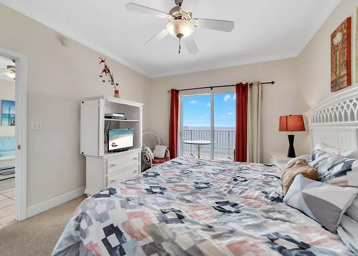 Holiday home Newly Updated Furniture! | Outdoor Pool | Hot Tub | Sauna | Beachball Properties